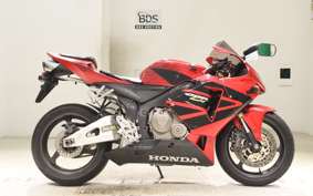 HONDA CBR600RR GEN 2 2006 PC37
