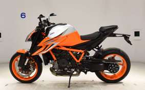 KTM 1290 SUPER DUKE R 2023