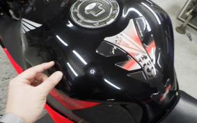 HONDA CBR954RR 2002 SC50