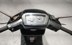 SUZUKI ADDRESS V100 CE13A