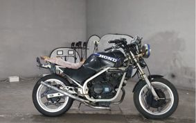 HONDA VT250F MC08