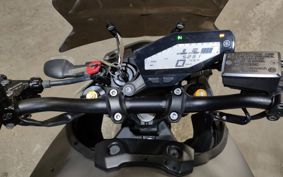 YAMAHA MT-09 RN34J