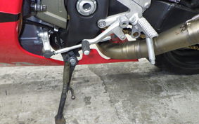 HONDA RVT1000R 2000