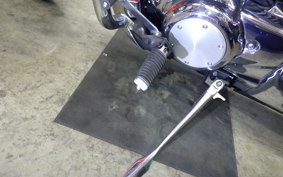 SUZUKI BOULEVARD M109R 2011