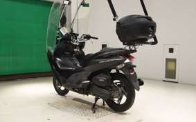 HONDA PCX150ヤネツキ KF12
