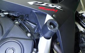 HONDA CBR600RR GEN 3 2008 PC40