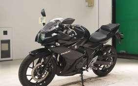 SUZUKI GSX250RA