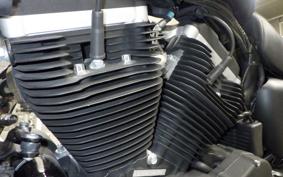 HARLEY XL883N 2013