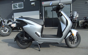 HONDA EM1 e: EF16