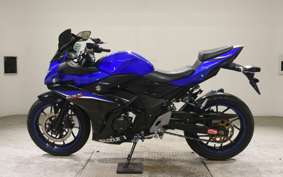 SUZUKI GSX250 R 2010