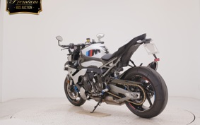 BMW M1000R 2026