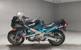 KAWASAKI ZZR600 ZX600E