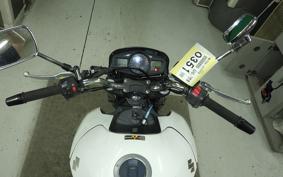 SUZUKI GSR 400 A 2013 GK7EA
