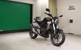 HONDA CB250RA MC52