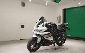 KAWASAKI ZX-4R SE 2025