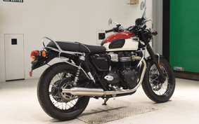 TRIUMPH BONNEVILLE T100 2022