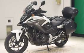 HONDA NC750X D Limited 2019 RC90
