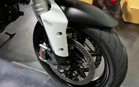 DUCATI MULTI STRADA 1200S 2015 AA02