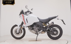 DUCATI DESSERT X 2022