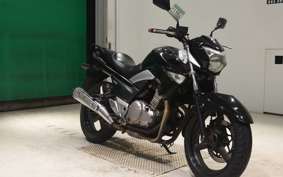 SUZUKI GSR250