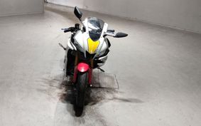YAMAHA YZF R-3 2022 RH21J