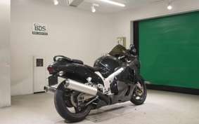 SUZUKI GSX-1300R HAYABUSA 2002
