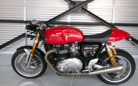 TRIUMPH THRUXTON 1200R 2016 DAD72H