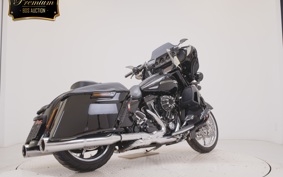 HARLEY FLHXSE 1800CVO 2015