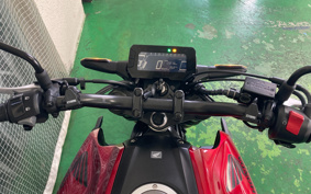 HONDA CB250R MC52