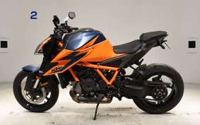 KTM 1290 SUPER DUKE R 2021