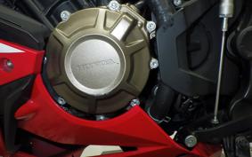 HONDA CBR650R 2021 RH03