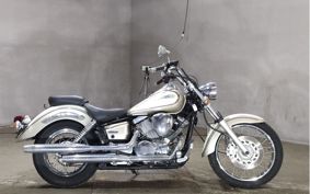 YAMAHA DRAGSTAR 250 VG02J
