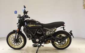 DUCATI SCRAMBLER FULL THROTTLE 2025