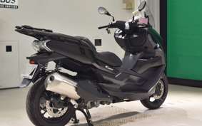 BMW C400GT 2025