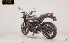 KAWASAKI Z900RS 2025 ZR900K