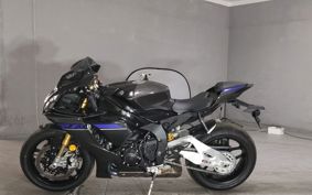 YAMAHA YZF-R1 M 2025 RN65