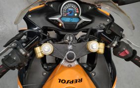 HONDA CBR250R MC41