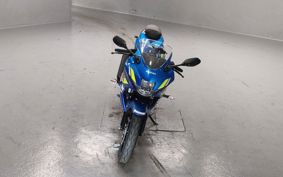 SUZUKI GSX-R125 DL33B