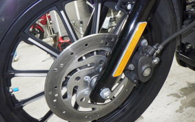 HARLEY XL883N 2013