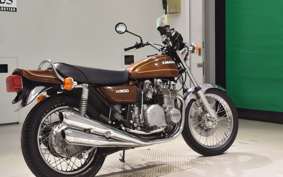 KAWASAKI Z900 2025