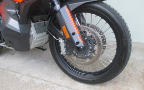 KTM 890 ADVENTURE	 2023 TS640