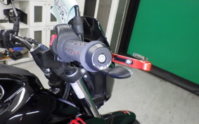 YAMAHA FZ25