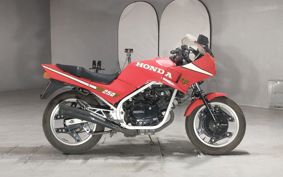 HONDA VT250F MC08