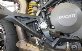 DUCATI HYPERMOTARD 796 2010