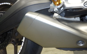 HONDA CB650R E-Clutch 2025 RH17
