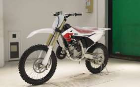 YAMAHA YZ125 2008 CE36C
