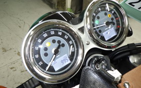 TRIUMPH BONNEVILLE T100 2022
