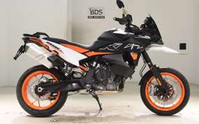 KTM 890 SMT