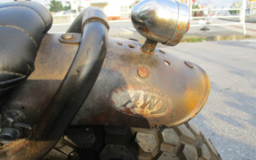 SUZUKI GLASS TRACKER BIG BOY NJ4BA