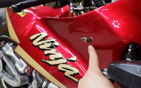 KAWASAKI GPZ900R NINJA 2000 ZX900A